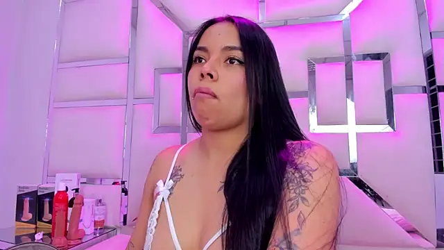ZoeWan69 webcam