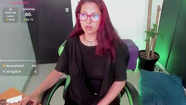 VictoriaSpenser webcam