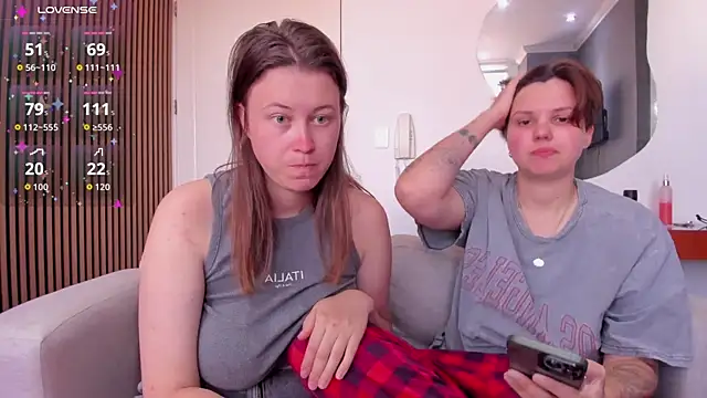 tenderly_couple - Tenderly_Couple's free webcam - UK Sex Cams