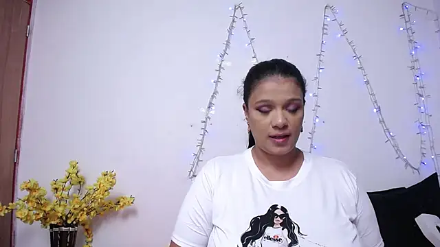 nicol_love0 - Nicol_Love0's free webcam