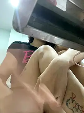 __BabyShowPublic__ webcam