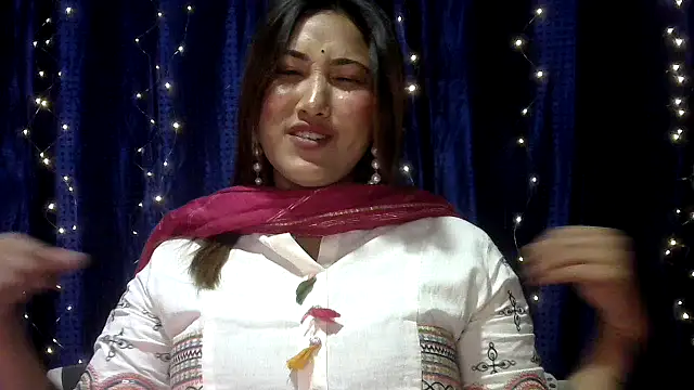 Princess_noorjahan webcam