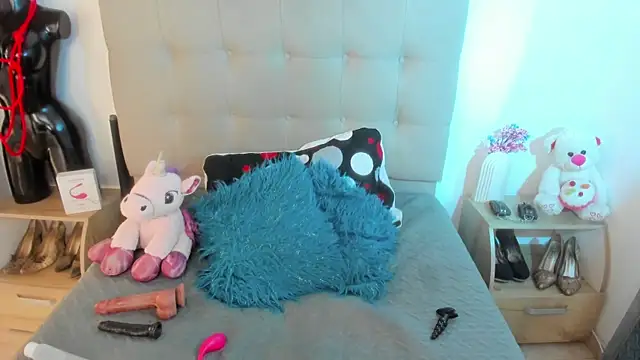 TifanyAmazinng webcam