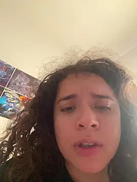 Lucy_YupiSweet webcam