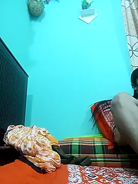 Webcam Model (daisy-03)  is live.Free join now!