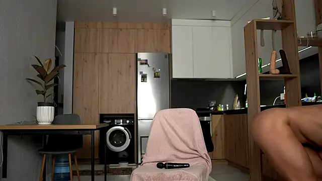 Nikita_Karma webcam