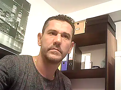 mastercharisma35 webcam