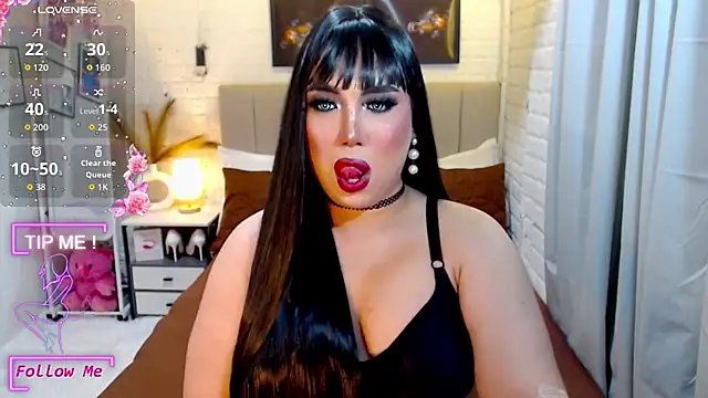 SUPERHORNY101 webcam