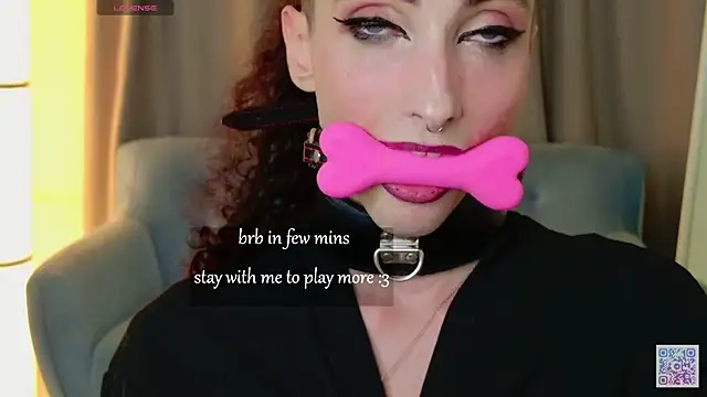 Queen_of_tease webcam