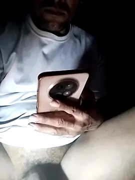 kunal_bold (Ask my age) - 1000