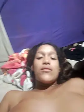 rachelbunny_and_kevin webcam