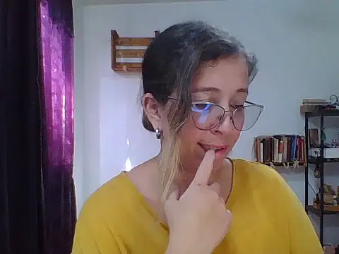 charlott_ponce webcam