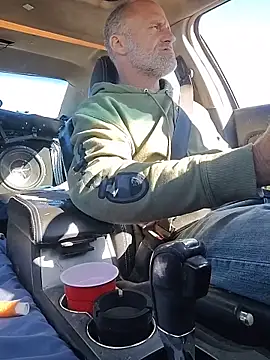 DatingProfile_USA_43_str8