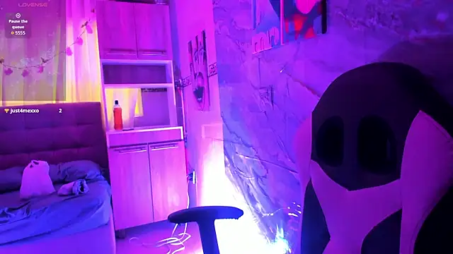 ruby_eclipsee webcam stripchat model stream image