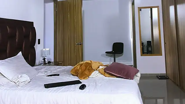 sexy_blackman3606 webcam