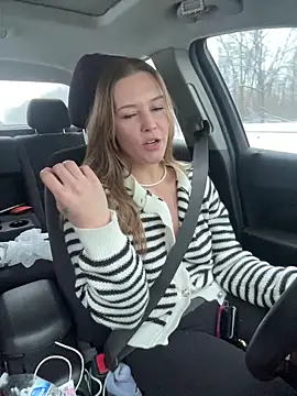 AllesandraLove webcam