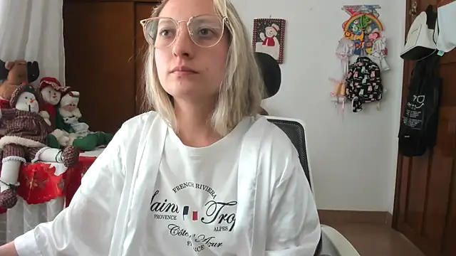 Adele_johnsonn1 webcam