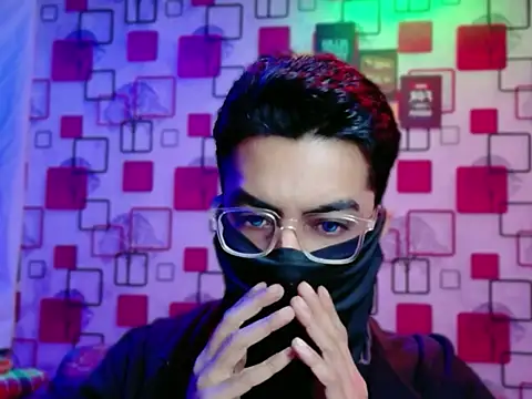 ChiseledCharm webcam