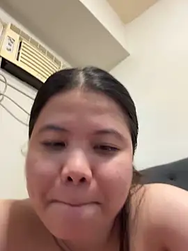 Charming_Chaos webcam