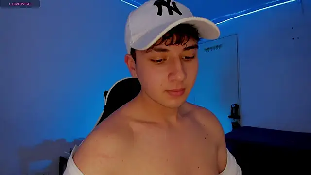 oliver_kyy webcam