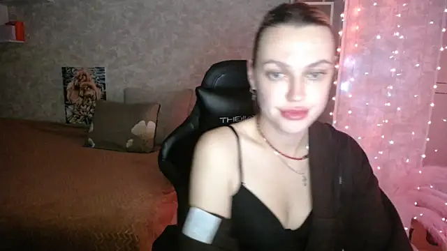 NickyAdamidi webcam