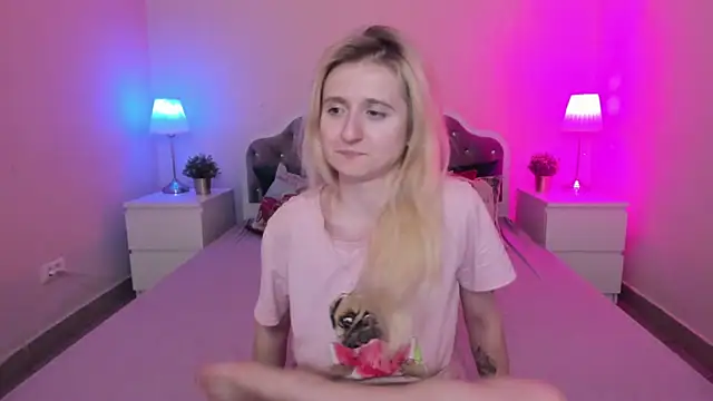 CamillaDreamer webcam