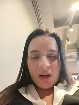 Julieth_hot-69 webcam