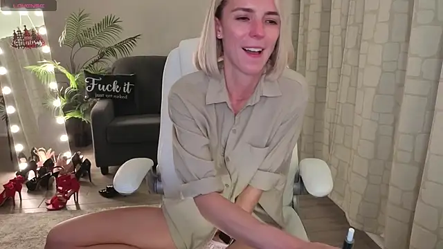 YourMarthaMayer webcam