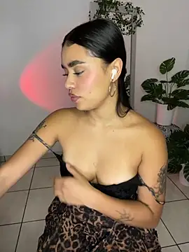 meli_ortiz_ webcam