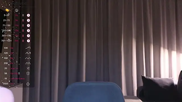 Alice_Wonders webcam