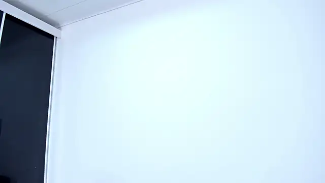 Alondra_Cutie webcam