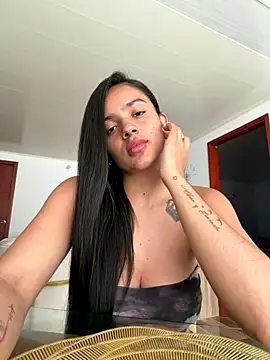 AnaaFaith_ webcam