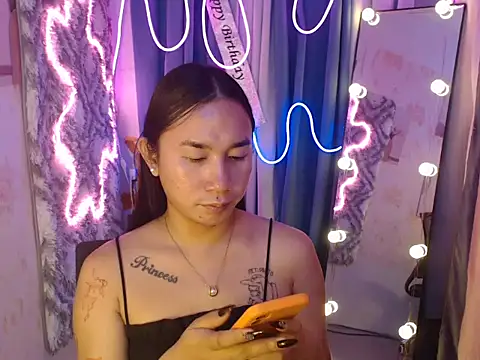 in_yourdreamstarxx webcam