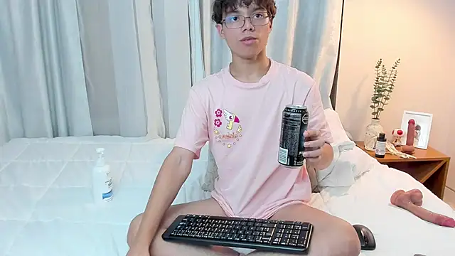 Honeymoon_sariel webcam