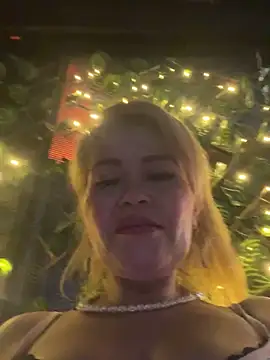 dirty-mother34 webcam