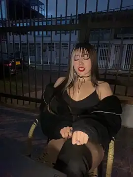 VictoriaGerard_Pink webcam