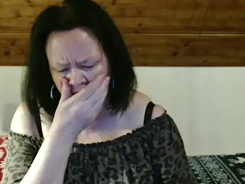 TiffanyMature webcam