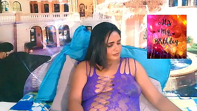 Luciousindian69 webcam