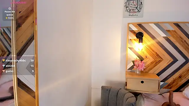 ZairaVanCleef webcam