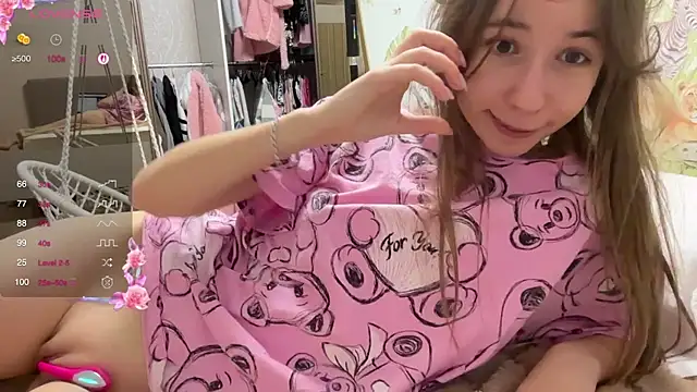 tinykisa (F young) - Handbra