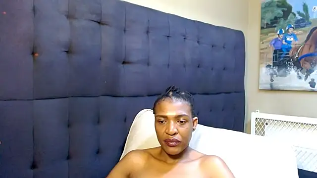 SpicyQueenxxxx webcam