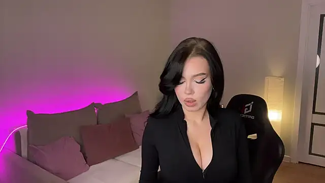 mistress_of_hearts webcam