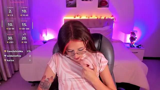 Emily_Warren_ webcam