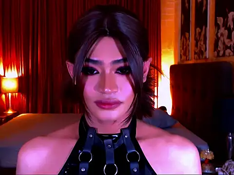 AthisaMooreTS webcam