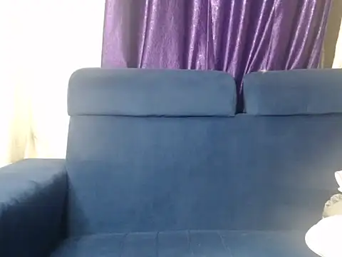 sexy_annii - Sexy_Annii's free webcam - UK Sex Cams