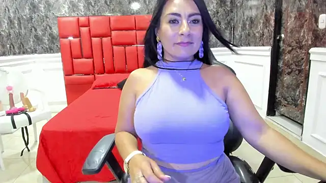 Imyourdirtymilf webcam