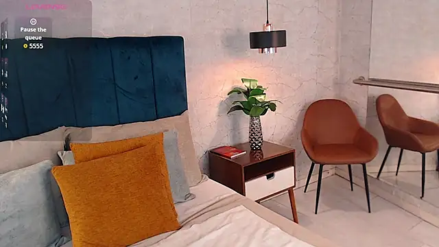 AdeleAndersonn webcam