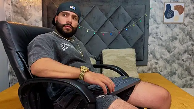 Apolo_rousse1 webcam