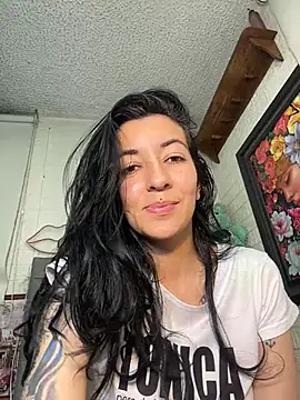 salome_korland (G young) - Show ass in doggy 💦