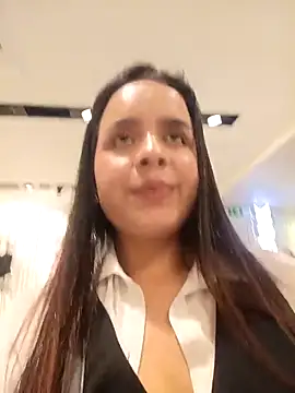 Julieth_hot-69 webcam